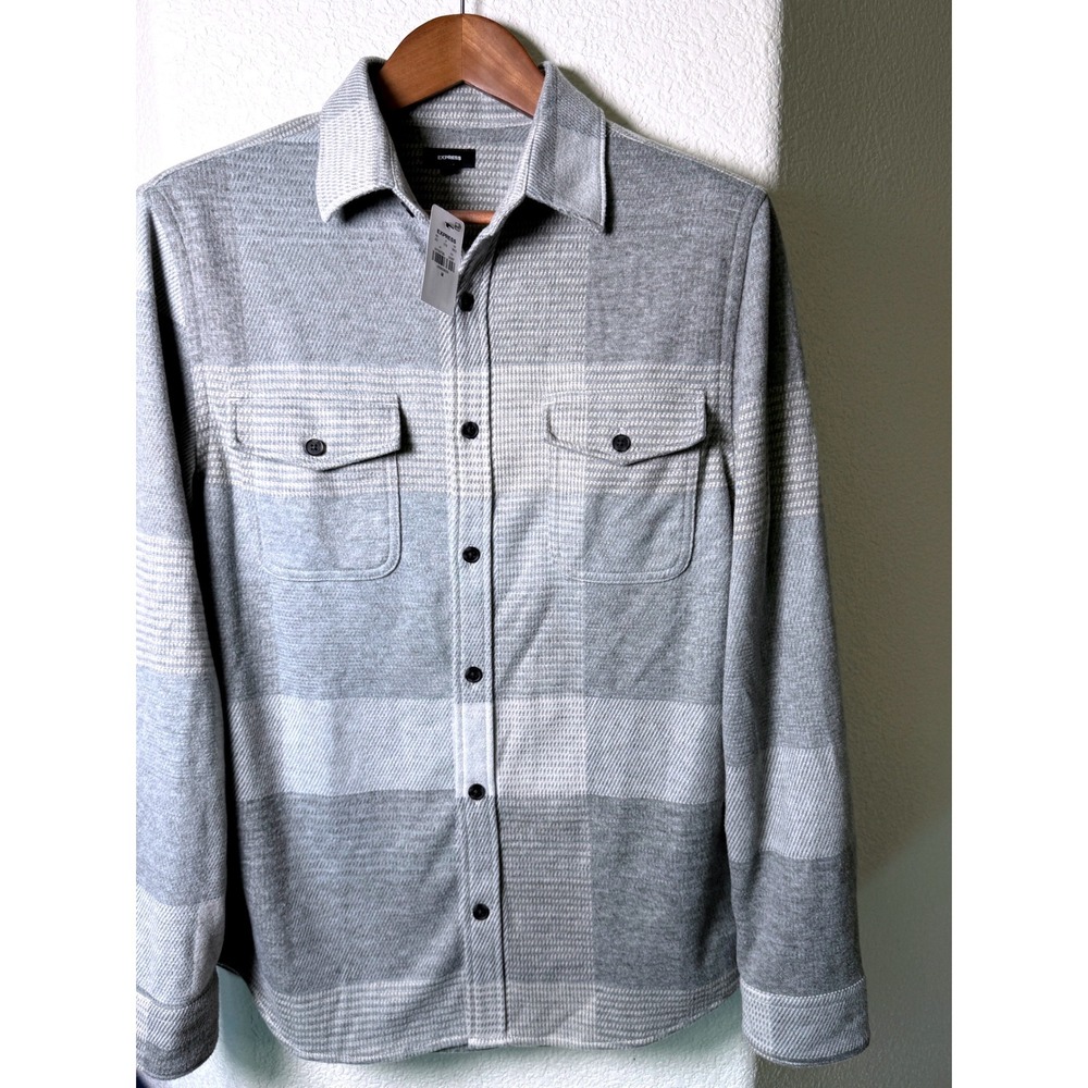 Express Unisex Gray Ivory Plaid Shacket M NWT Button Front Overshirt Fall Layer